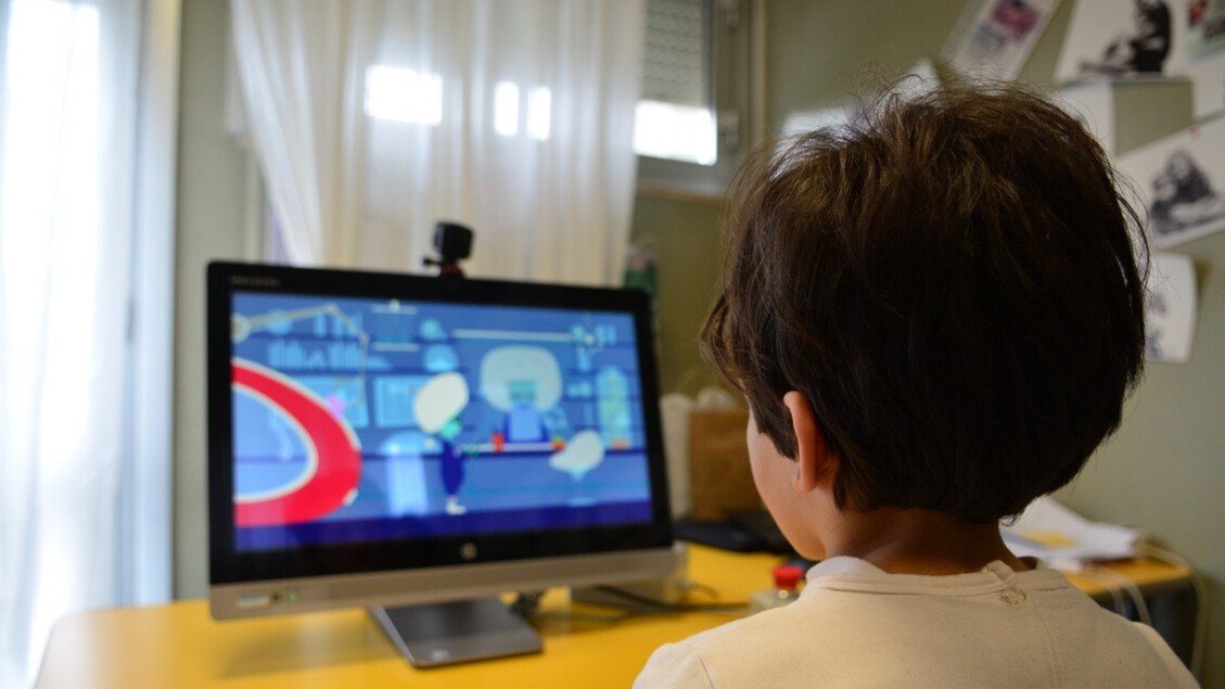 YouTube, l’IA per individuare bambini che si fingono adulti – Web & Social