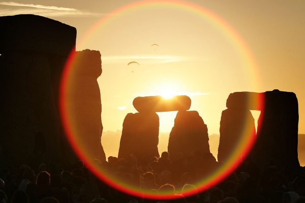 Da Stonehenge al Duomo di Pisa, i monumenti in cui il cielo stellato incontra l’archeologia