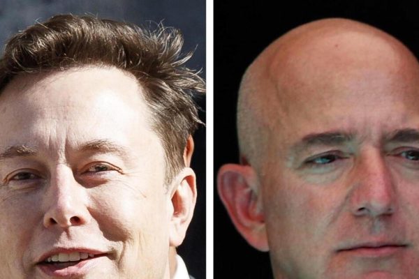 Si riaccende la sfida dei super razzi fra Musk e Bezos – Notizie