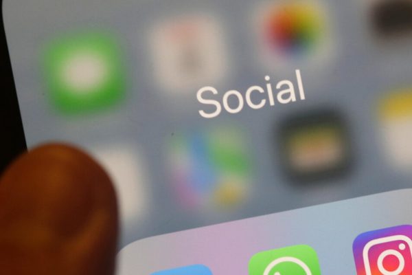 Meta chiude il bug di WhatsApp, a rischio 3,5 miliardi utenti – Software e App