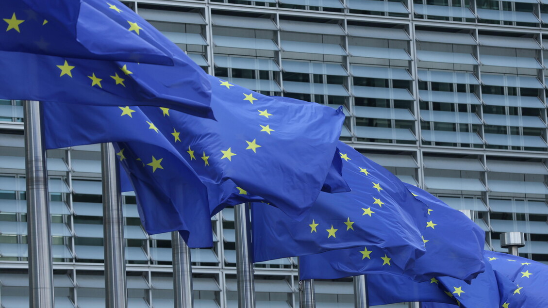 L’Ue lancia uno strumento per segnalare violazioni dell’AI Act – Notizie