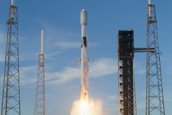 Amazon Project Kuiper: oltre 100 satelliti in orbita, l'ultimo lancio con un Falcon 9 di SpaceX