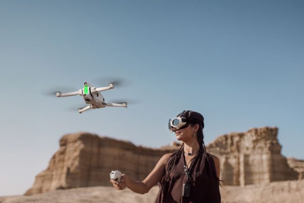 Presentato Antigravity A1, che dà il via all’era dei droni con riprese 8K a 360 gradi