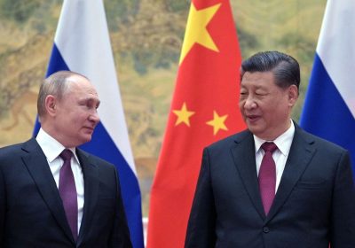 “Reverse Nixon”, ovvero il sogno impossibile di Trump di dividere la Cina dalla Russia