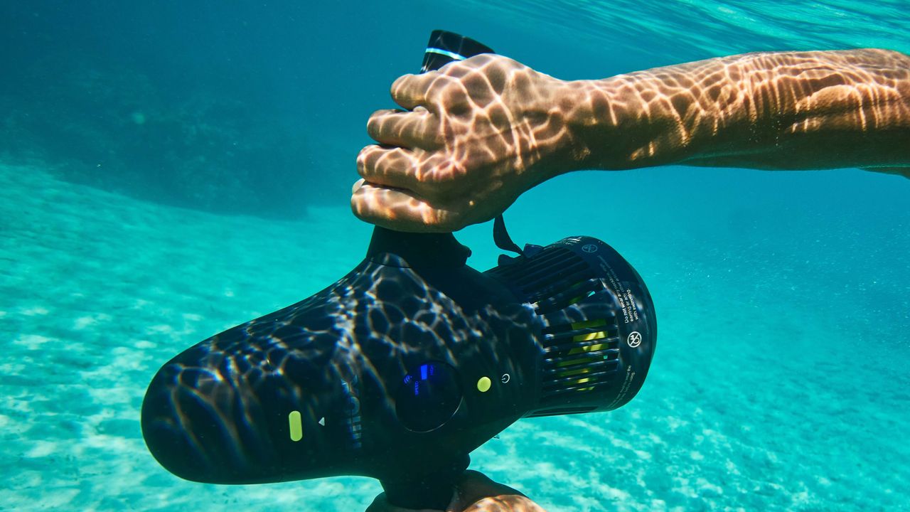 Waterscooter Kahuna, il motore acquatico Nilox che regala emozioni (anche ai sup)