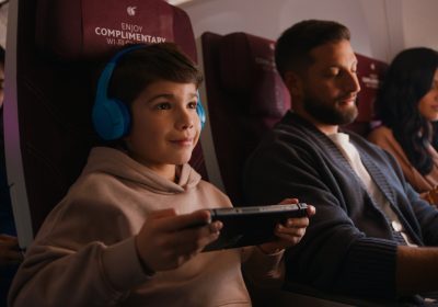 Qatar Airways ha installato Starlink sui suoi Boeing 777 per offrire velocità fino a 500 Mbps