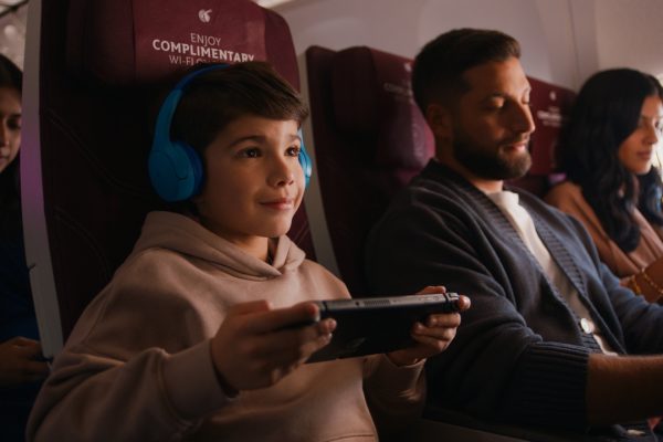 Qatar Airways ha installato Starlink sui suoi Boeing 777 per offrire velocità fino a 500 Mbps