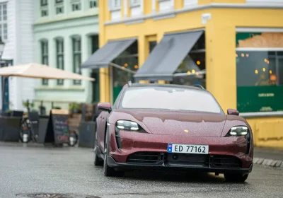 Scandinavia terra di auto elettriche, ma Tesla non domina ovunque