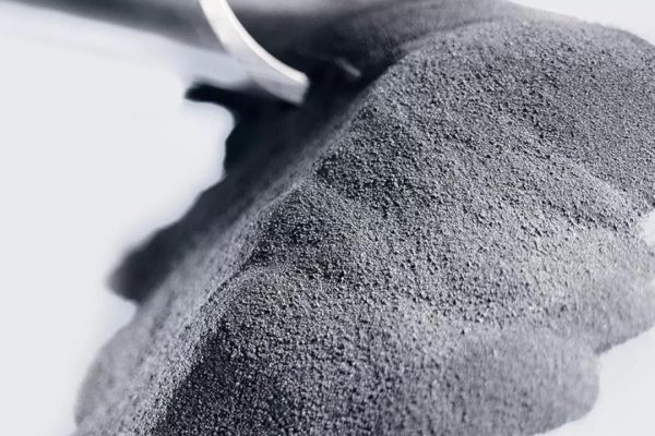 Scoperta senza precedenti: pellicole di grafite specchiate resistenti come diamante e super-conduttive