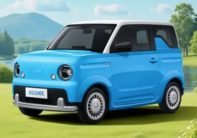 Si chiama davvero "auto dei Puffi", la Livan Smurf costa solo 4.000 euro