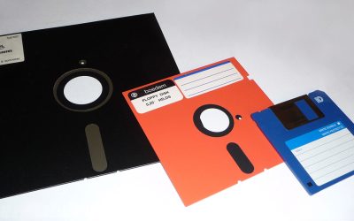 Uno Youtuber ha ricreato da solo un floppy disk che funziona davvero: guarda come ha fatto