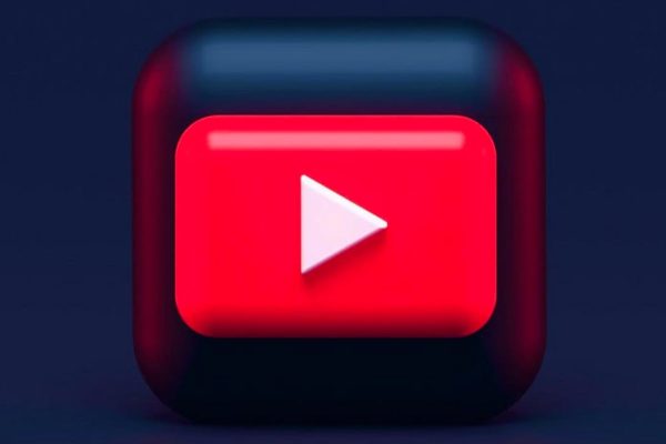 YouTube testa un sistema AI per capire l'età degli utenti senza chiedere la data di nascita