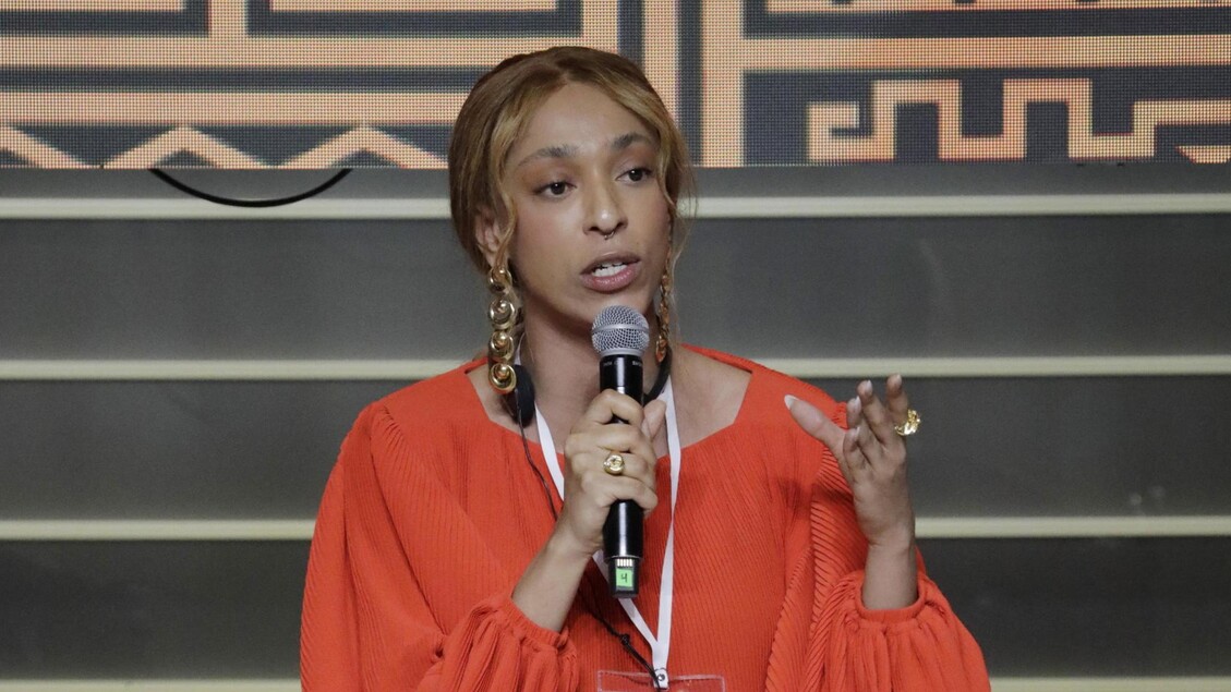 Brasile, femminista accusata di transfobia ottiene asilo in Ue – Web & Social