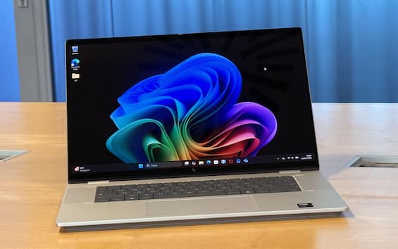HP OmniBook X Flip 16 AI: recensioni, funzionalità, impressioni, prezzi