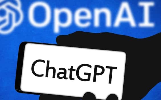 ChatGpt, migliaia di conversazioni OpenAI finiscono su Google: cosa fare per evitare rischi
