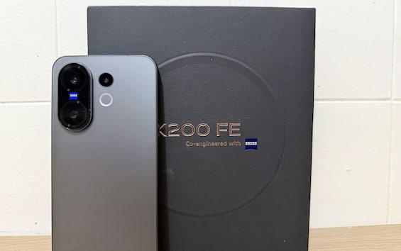 vivo X200 FE: recensione, impressioni, prezzi