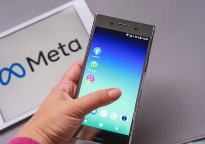 Reuters: su piattaforme Meta chatbot sexy di Taylor Swift e altri vip senza loro consenso