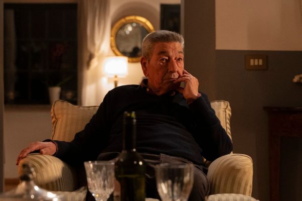 Come ti muovi sbagli, il nuovo film di Gianni Di Gregorio è un delizioso racconto sulla famiglia e sul bisogno di lasciarsi andare