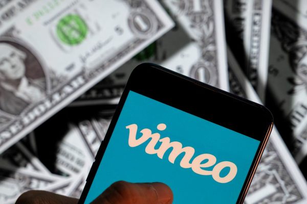 Bending Spoons porta Vimeo in Italia con una maxi acquisizione da 1,38 miliardi