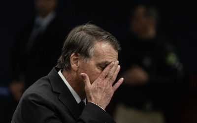Bolsonaro è stato condannato a 27 anni di carcere per tentato golpe