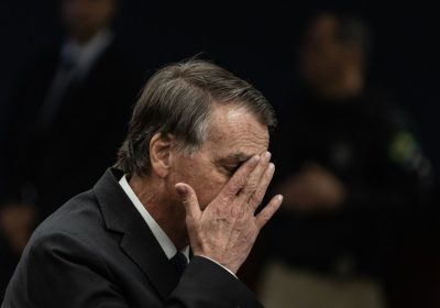 Bolsonaro è stato condannato a 27 anni di carcere per tentato golpe