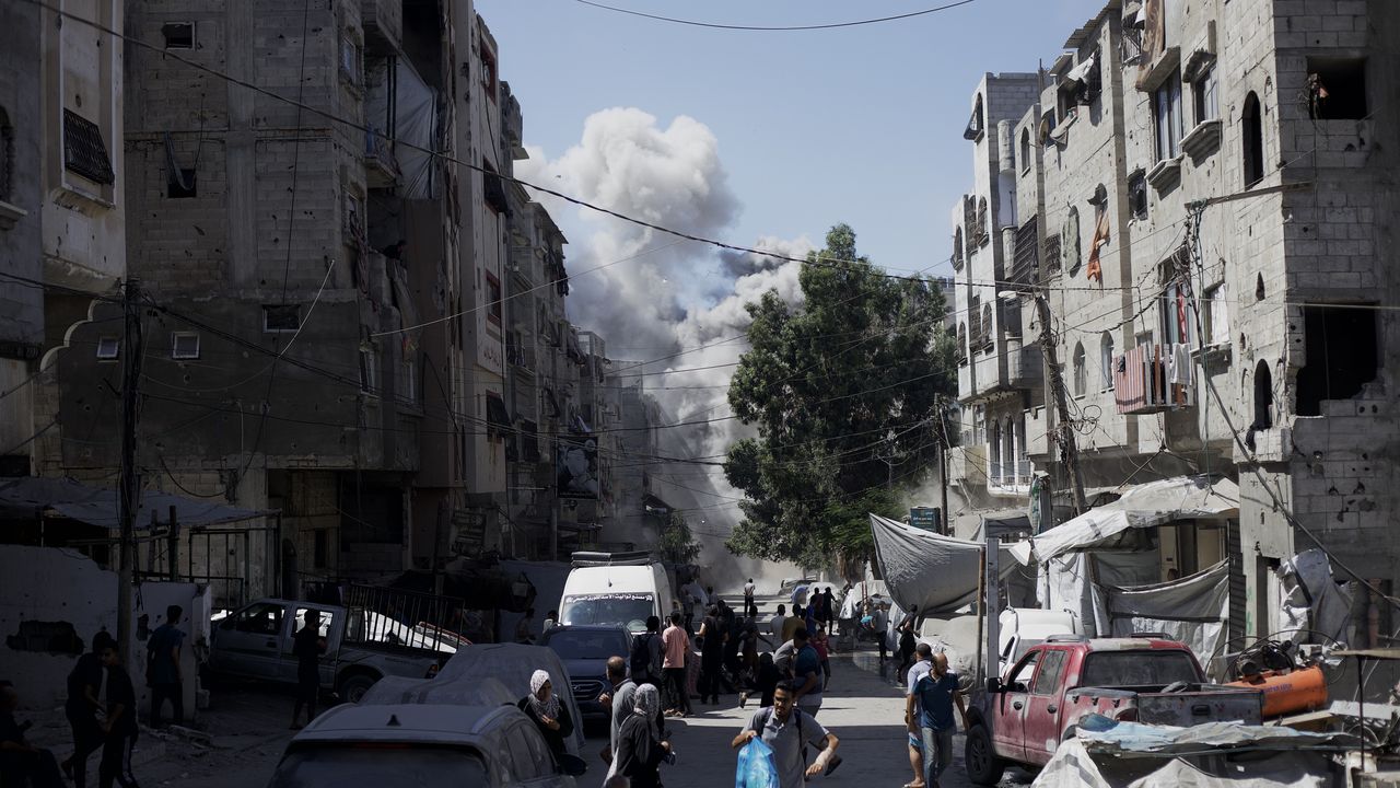 Gaza City, il racconto di una persona che vive dentro la Striscia e che non può fuggire altrove