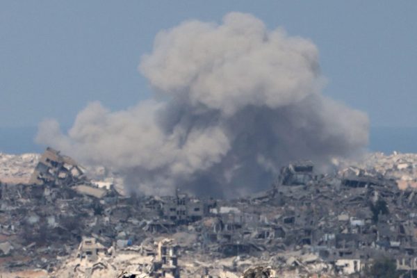 Gaza City invasa da Israele, mentre viene accusata ufficialmente di genocidio