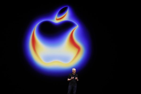 Arriva l’iPhone Air ultrasottile, c’è solo l’eSim – Future Tech