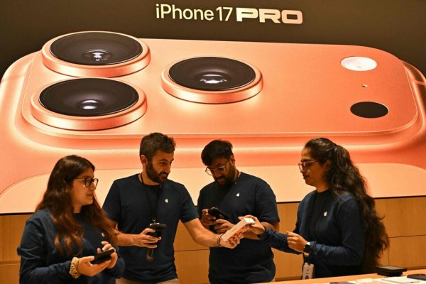 Al via le vendite del nuovo iPhone, occhi puntati sul modello sottile – Notizie