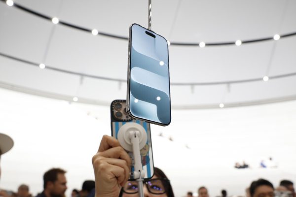 Picco di truffe in concomitanza dei preordini dei nuovi iPhone – Notizie