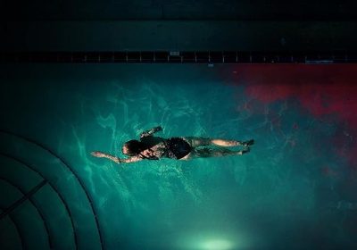 Night Swim su Netflix, un ‘Amityville Horror pool edition’ che avverte che (forse) è meglio non nuotare di notte in una piscina infestata
