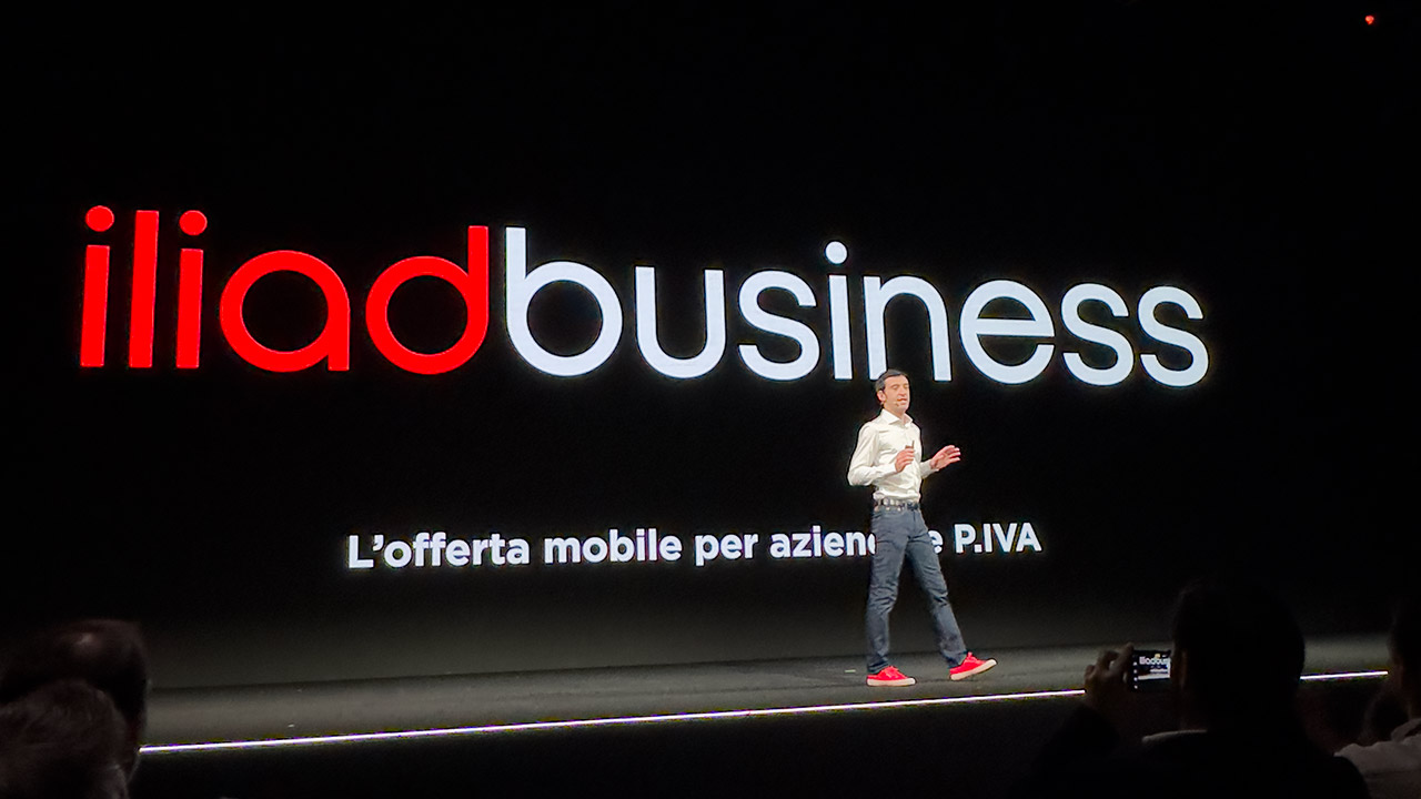 Arrivano le eSIM per iliadbusiness, l'offerta di Iliad per professionisti e imprese
