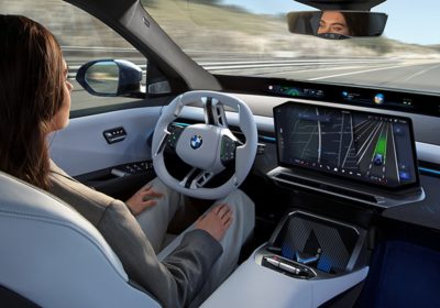 BMW e Qualcomm lanciano Snapdragon Ride Pilot: guida assistita avanzata su iX3