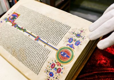 La Bibbia raccontata dai cortometraggi fatti con l’Ai diventa un blockbuster (e l’Apocalisse il pezzo forte)