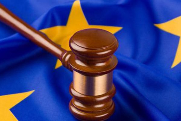 Il CISPE denuncia Broadcom all'antitrust europeo e chiede che gli investimenti pubblici vadano ad aziende europee anziché americane