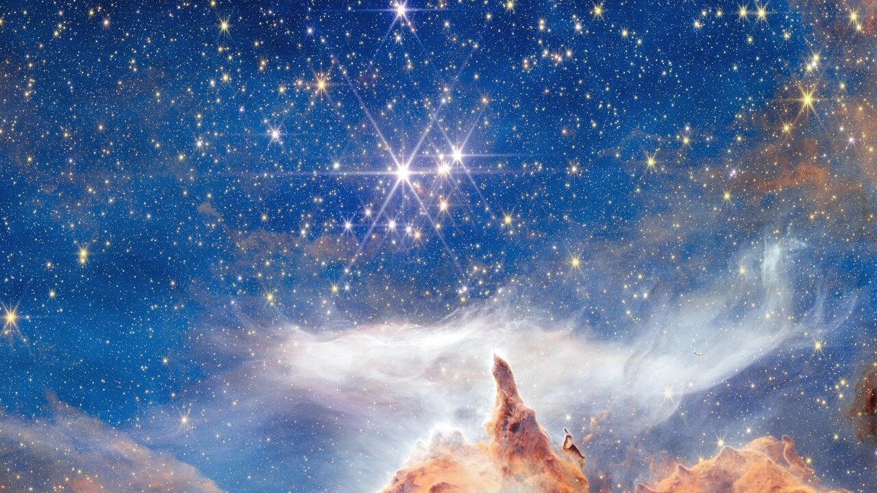 Il telescopio spaziale James Webb ha catturato un'immagine dettagliata e ricca di colori di Pismis 24