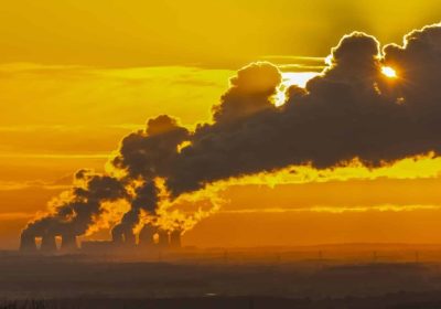 La Cina sorprende tutti: annunciato il primo taglio concreto alle emissioni