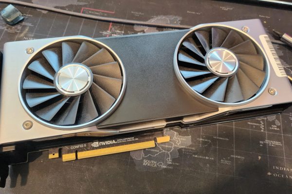 La GTX 2080 Ti mai arrivata sul mercato, più potente della RTX 2080 Ti: un sample emerge online
