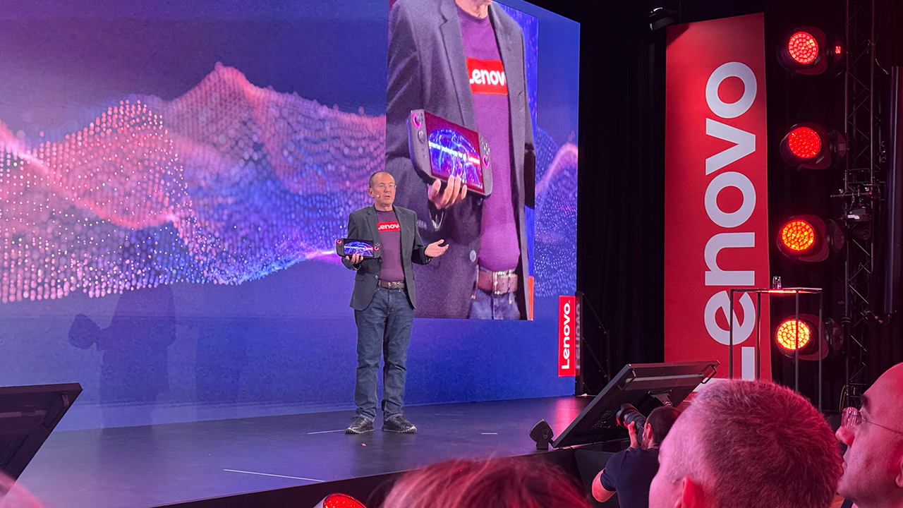 Lenovo Innovation World 2025: l’IA diventa il cuore dell’innovazione, dal business al gaming fino al mobile