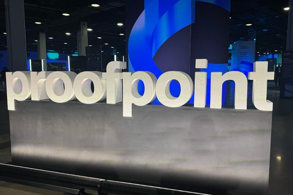 Proofpoint introduce la prima piattaforma di cybersecurity con agenti IA integrati