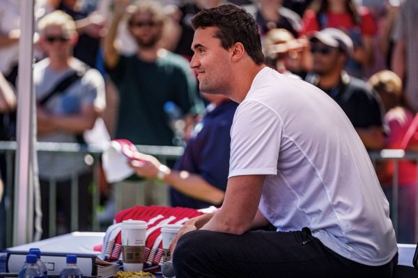 Video di Charlie Kirk, se li avete visti senza volerlo dovete ringraziare lo smantellamento della moderazione sui social