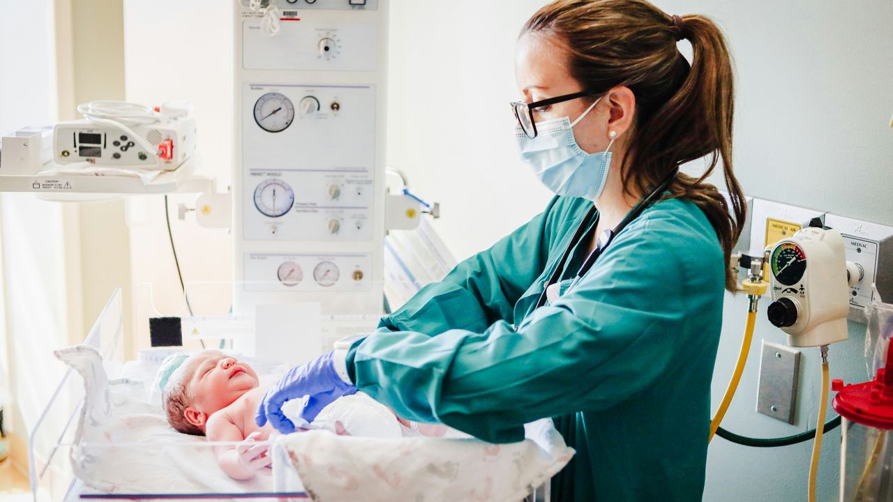 Infermieri, perché il loro valore passa spesso inosservato?