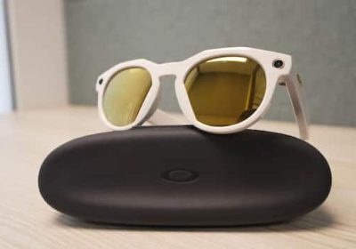 Occhiali smart Oakley Meta HSTN: recensione video, impressioni, prezzo in Italia