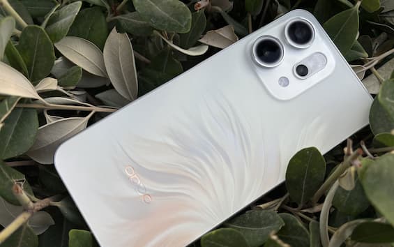 OPPO Reno14 5G: recensione, impressioni, caratteristiche, prezzi