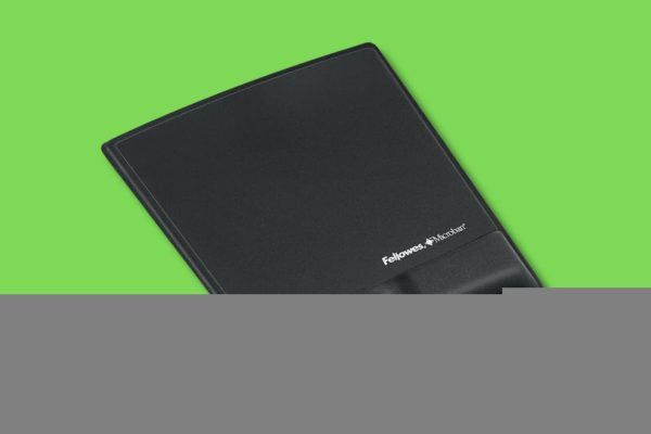 I migliori tappetini per mouse con poggiapolsi per la tua scrivania