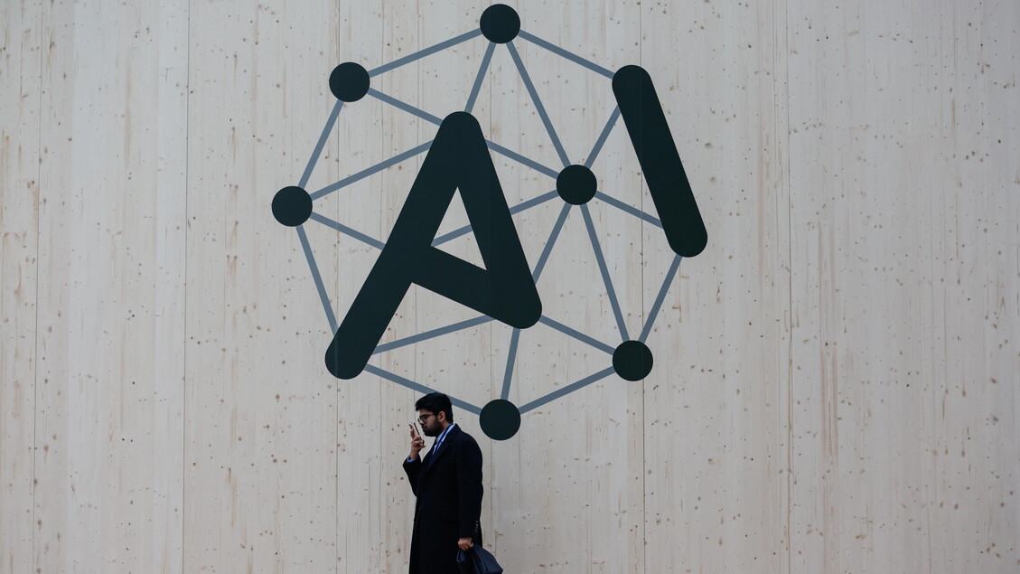 Scienziati, artisti e politici contro la superintelligenza IA – Notizie