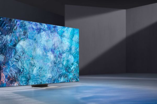 Samsung Neo QLED 4K da 55'', offerta bomba per il Prime Day: qualità da top di gamma a prezzo da midrange, 585€!