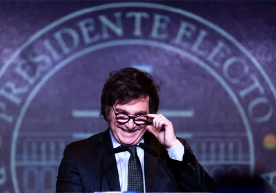 Le elezioni in Argentina sono state un laboratorio di politica neosurrealista alimentato dall’AI