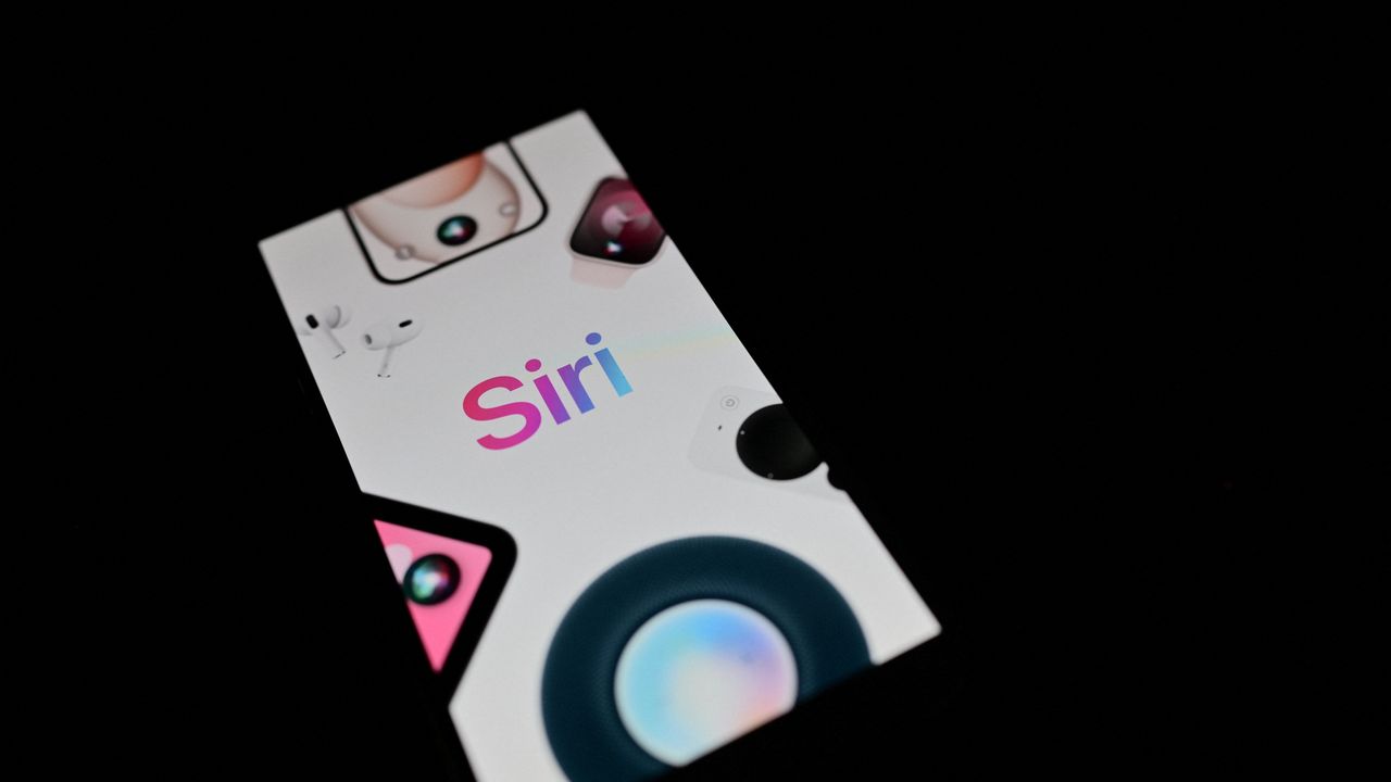 Apple in Francia è indagata per la registrazione delle interazioni con Siri