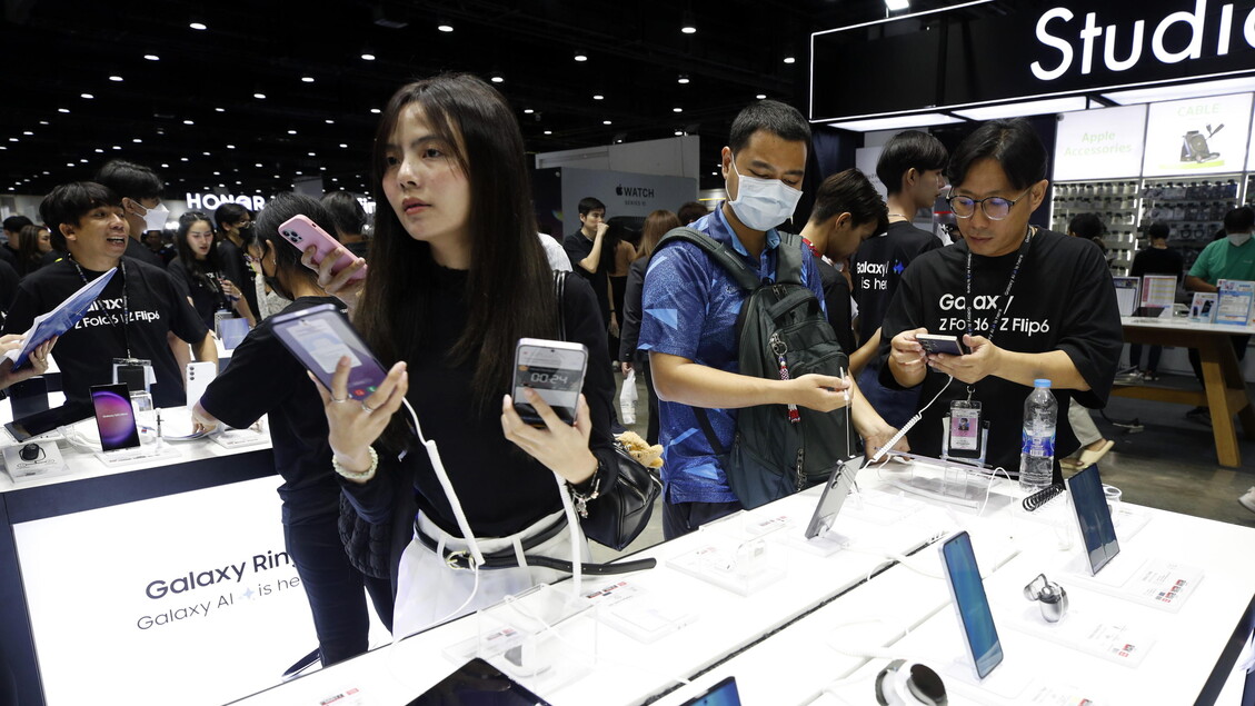 Dopo i dazi torna a crescere il mercato smartphone, +3% su anno – Future Tech